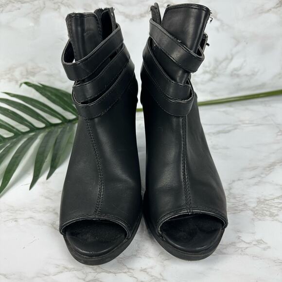 Simply Vera Vera Wang Aubrey Booties Black Women size 8 - Picture 5 of 9